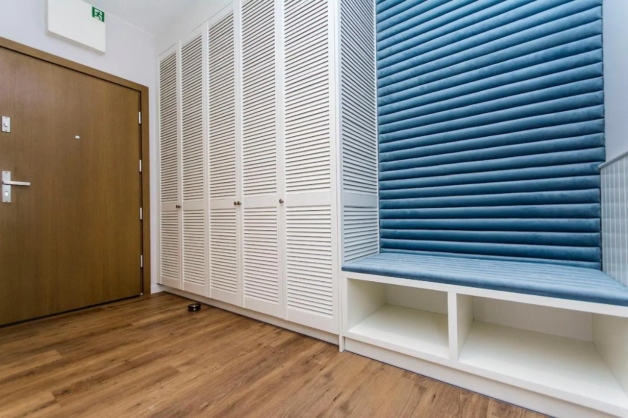 Blue Rentyear Apartments Гданьск