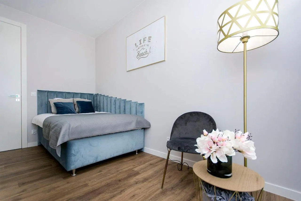 Blue Rentyear Apartments Гданьск